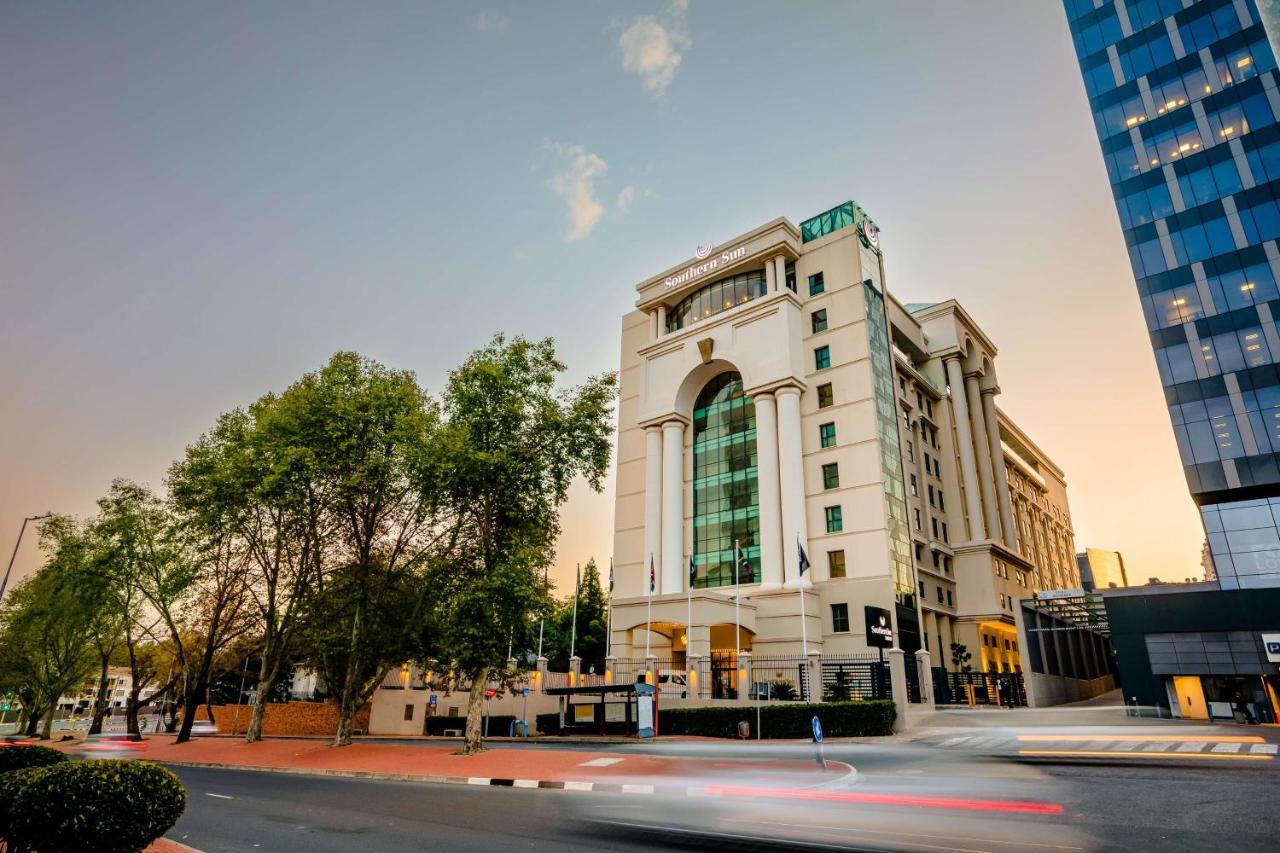 Southern Sun Sandton Johannesburg Exterior photo